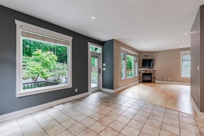 Breakfast Nook Photo of 14650 61a Avenue, Surrey, BC
