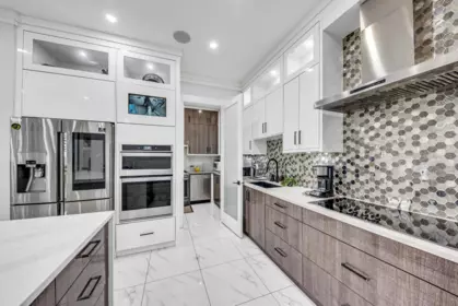 Laundry Room Photo of 14922 62a Avenue, Surrey, BC