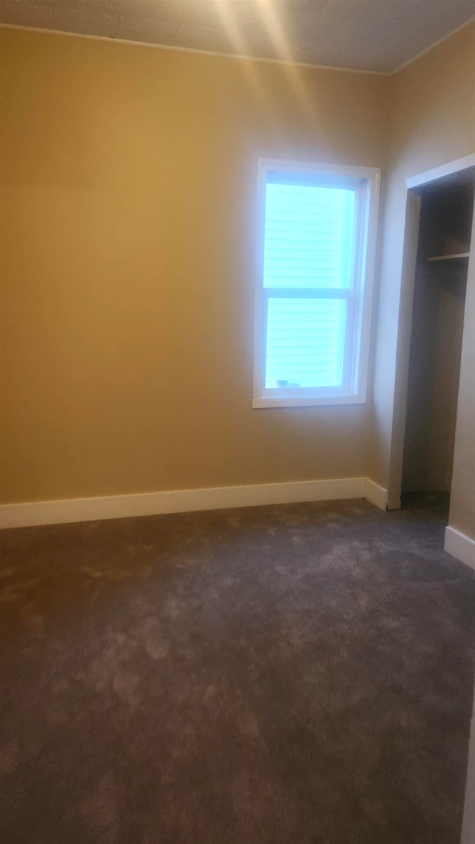 Living Room Photo of 7575 Dunsmuir Street, Mission, BC