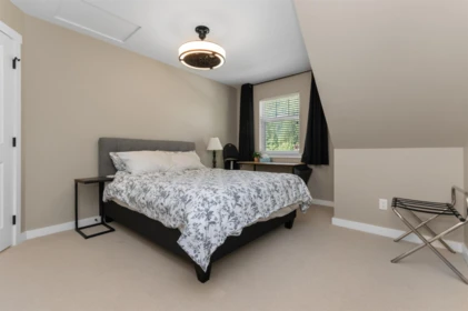 Hallway Photo of 1730 Ravenwood Trail, Lindell Beach, BC