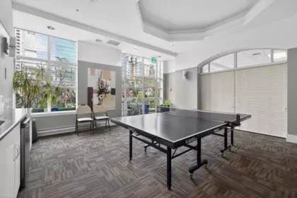 Loft / Bonus Room Photo of 1003 1111 Haro Street, Vancouver, BC