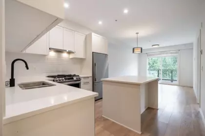 Kitchen Photo of 315 5415 Brydon Crescent, Langley, BC