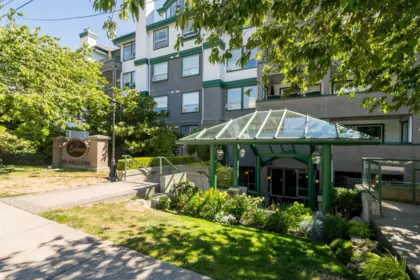 409 1576 Merklin Street, White Rock, BC, White Rock — Apartment/Condo for sale