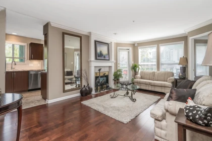Kitchen Island Photo of 409 1576 Merklin Street, White Rock, BC