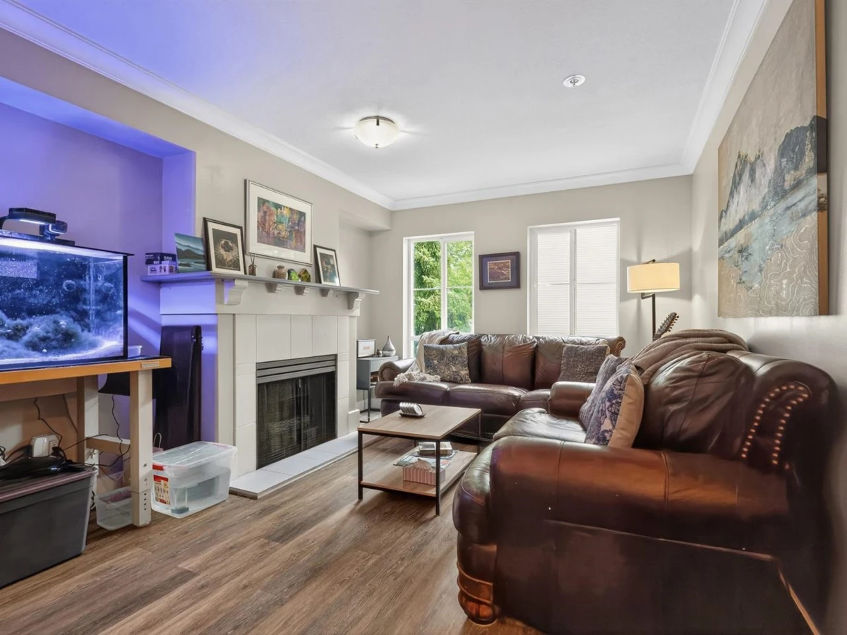 Living Room Photo of 45 8930 Walnut Grove Drive, Langley, BC