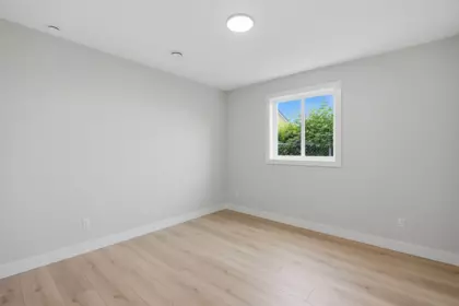 Hallway Photo of 46046 Southlands Crescent, Chilliwack, BC