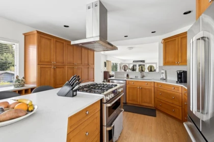 Pantry Photo of 1005 Westmount Drive, Port Moody, BC