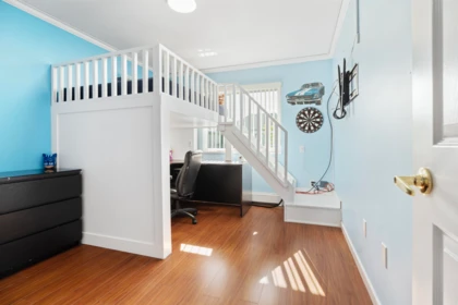 Entry Foyer Photo of 2271 Baydala Court, Richmond, BC