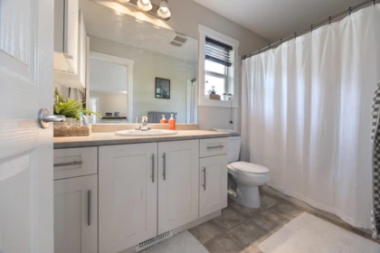 Hallway Photo of 13679 Blake Loop, Maple Ridge, BC