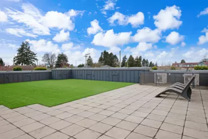 Garden / Landscaping Photo of 64 10311 River Drive, Richmond, BC