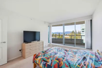 Loft / Bonus Room Photo of 1003 6622 Southoaks Crescent, Burnaby, BC