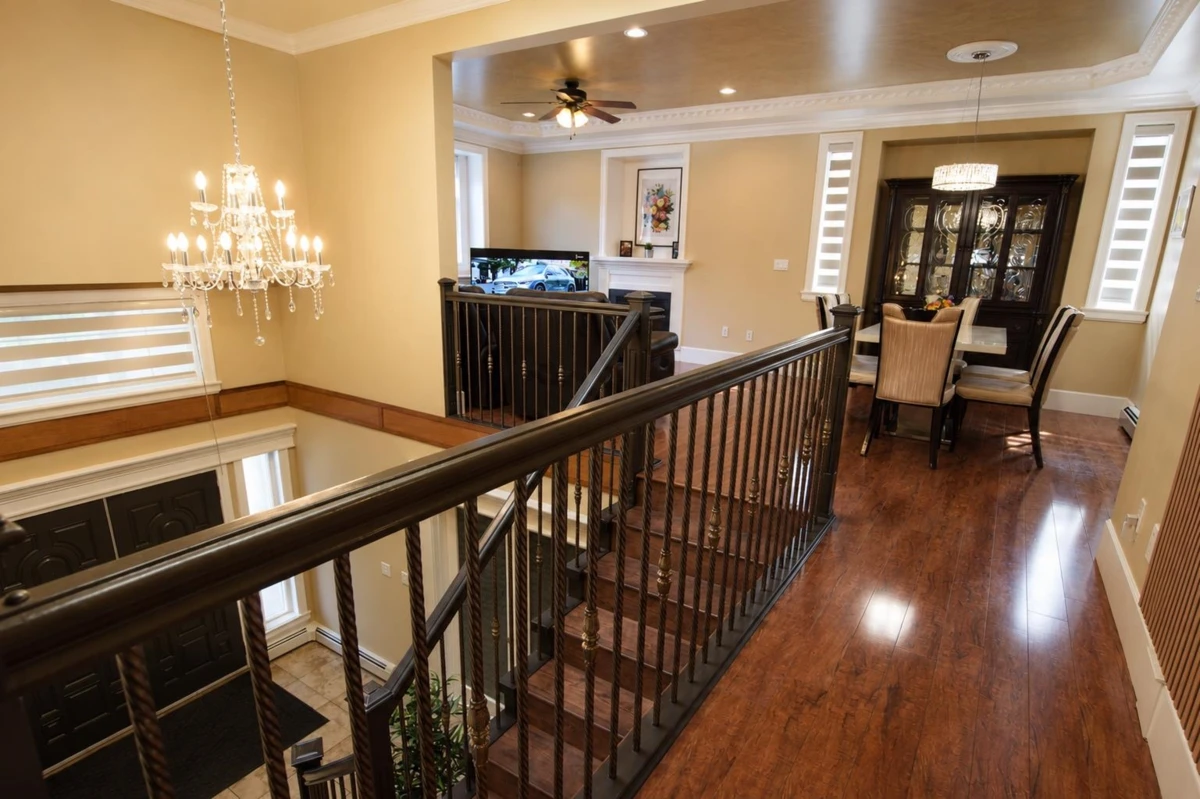 Living Room Photo of 14926 102a Avenue, Surrey, BC