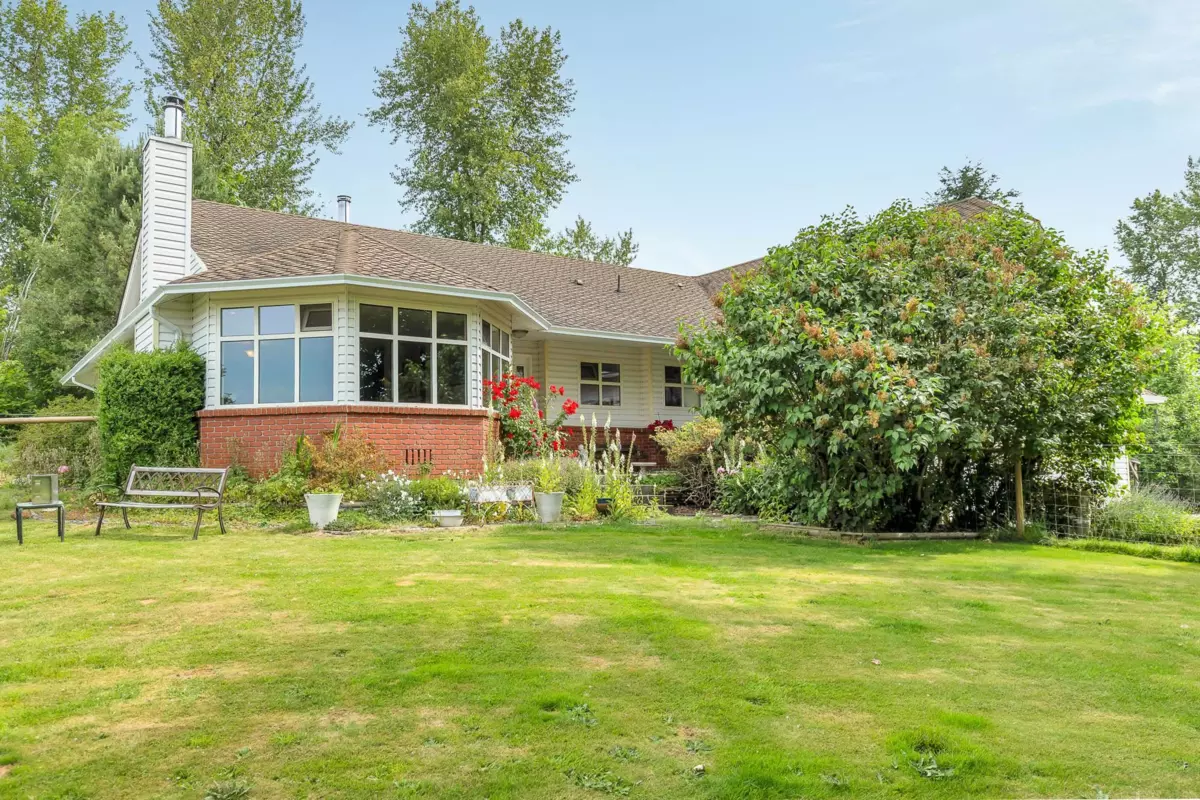 Family Room Photo of 33470 Ihles Avenue, Mission, BC