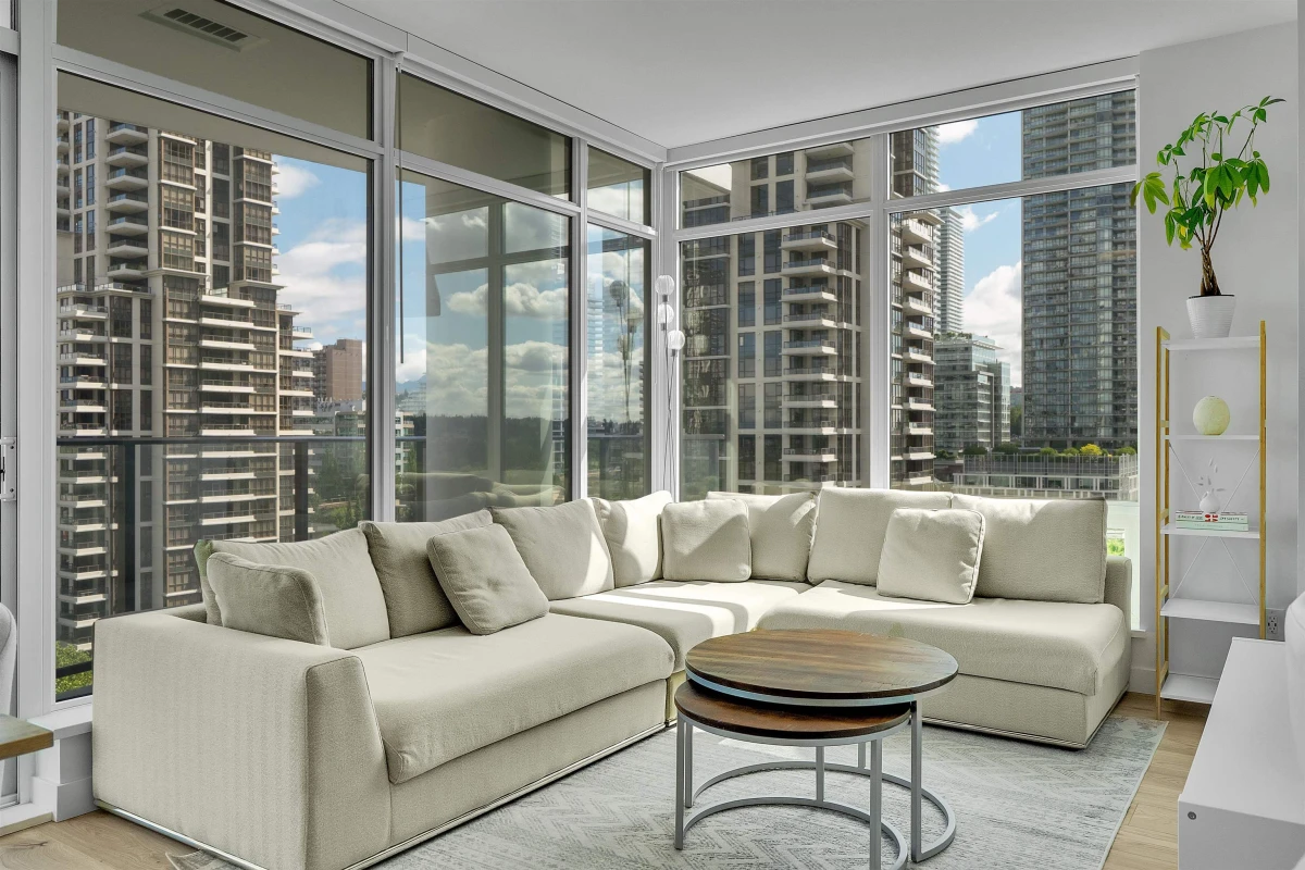 Living Room Photo of 1206 2181 Madison Avenue, Burnaby, BC