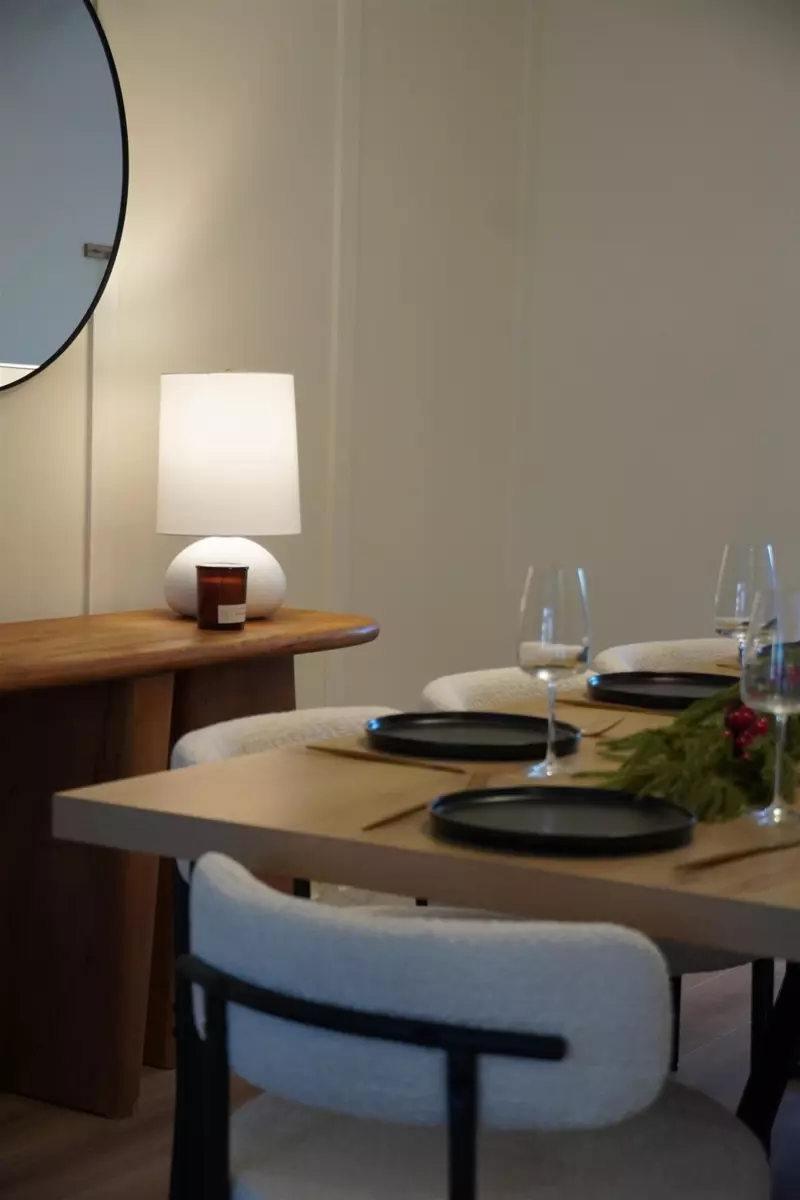 Dining Area Photo of 4 2150 Rindall Avenue, Port Coquitlam, BC