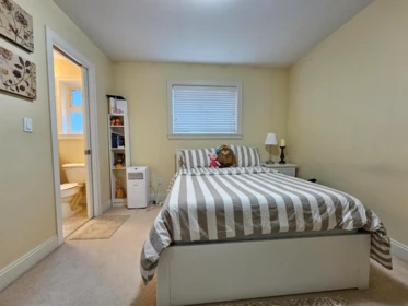 Basement Recreation Room Photo of 10158 128 Street, Surrey, BC