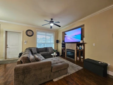 Breakfast Nook Photo of 10158 128 Street, Surrey, BC
