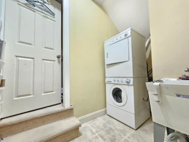 Mudroom Photo of 10158 128 Street, Surrey, BC