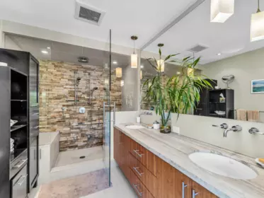 Garage Interior Photo of 2588 Panorama Drive, North Vancouver, BC