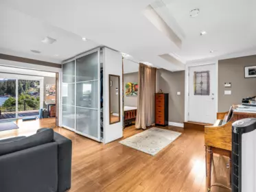Primary Bedroom Photo of 2588 Panorama Drive, North Vancouver, BC