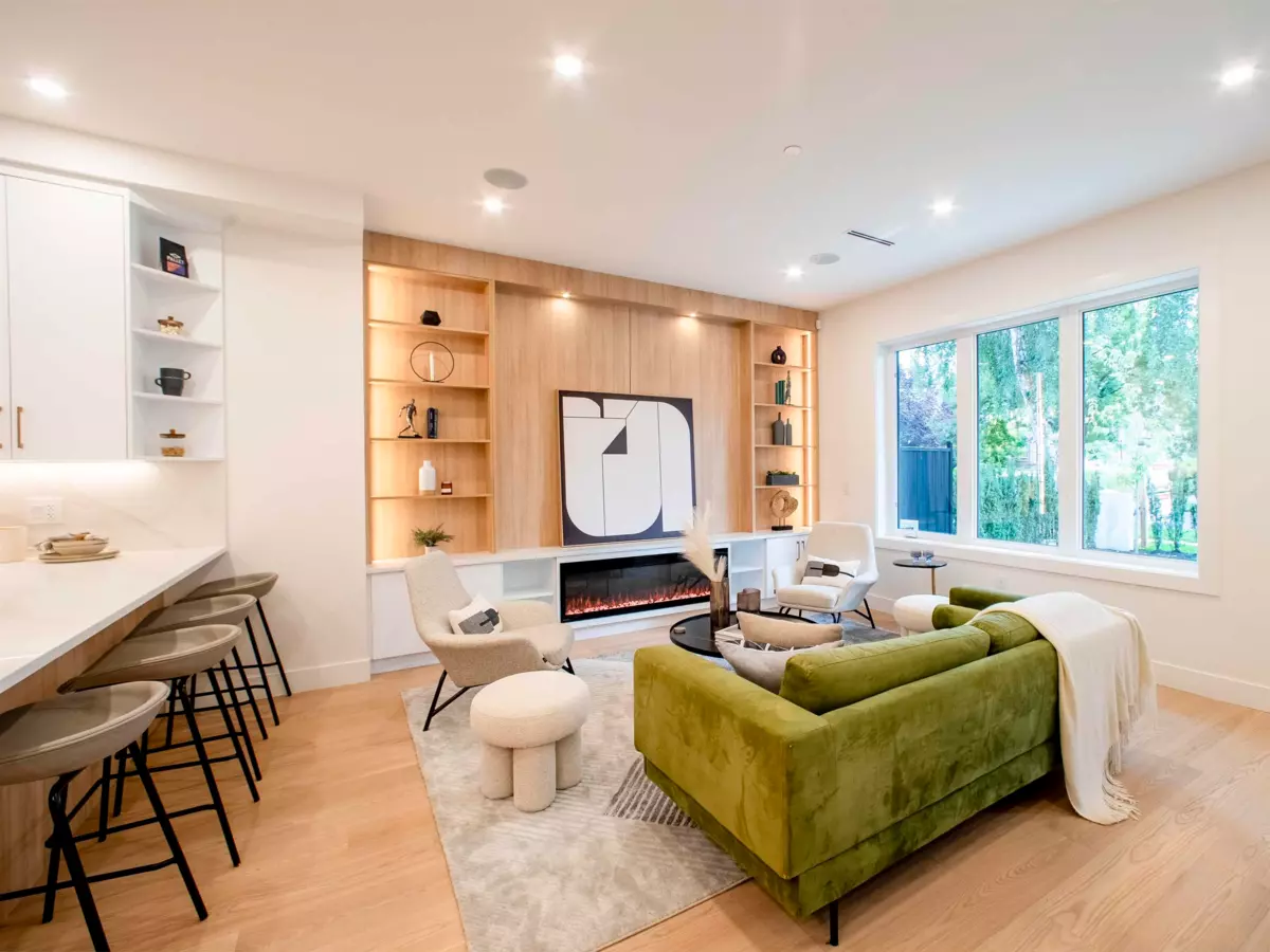 Family Room Photo of 1 2785 W 21 Avenue, Vancouver, BC