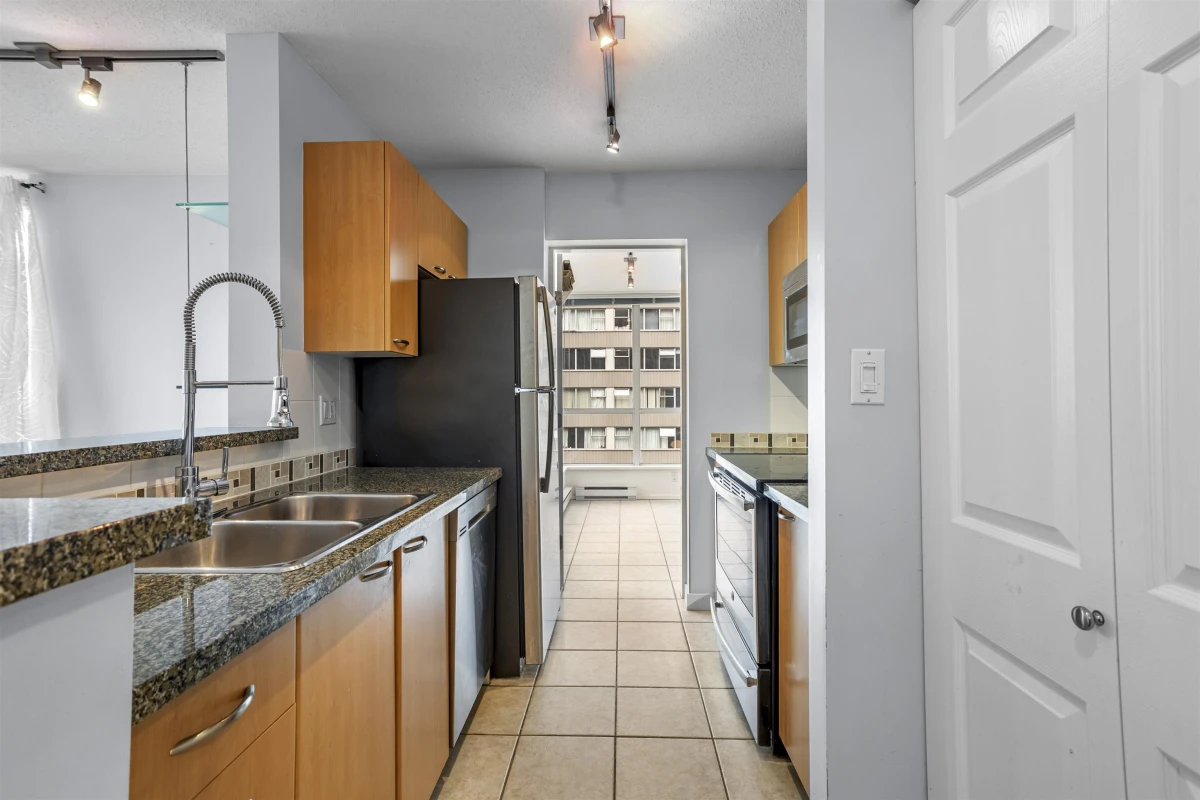 Family Room Photo of 1506 1420 W Georgia Street, Vancouver, BC