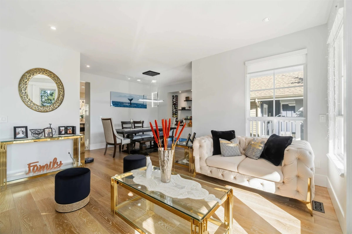 Family Room Photo of 108 Sycamore Drive, Port Moody, BC
