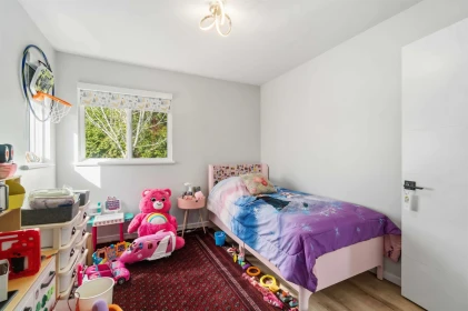 Office / Den Photo of 108 Sycamore Drive, Port Moody, BC
