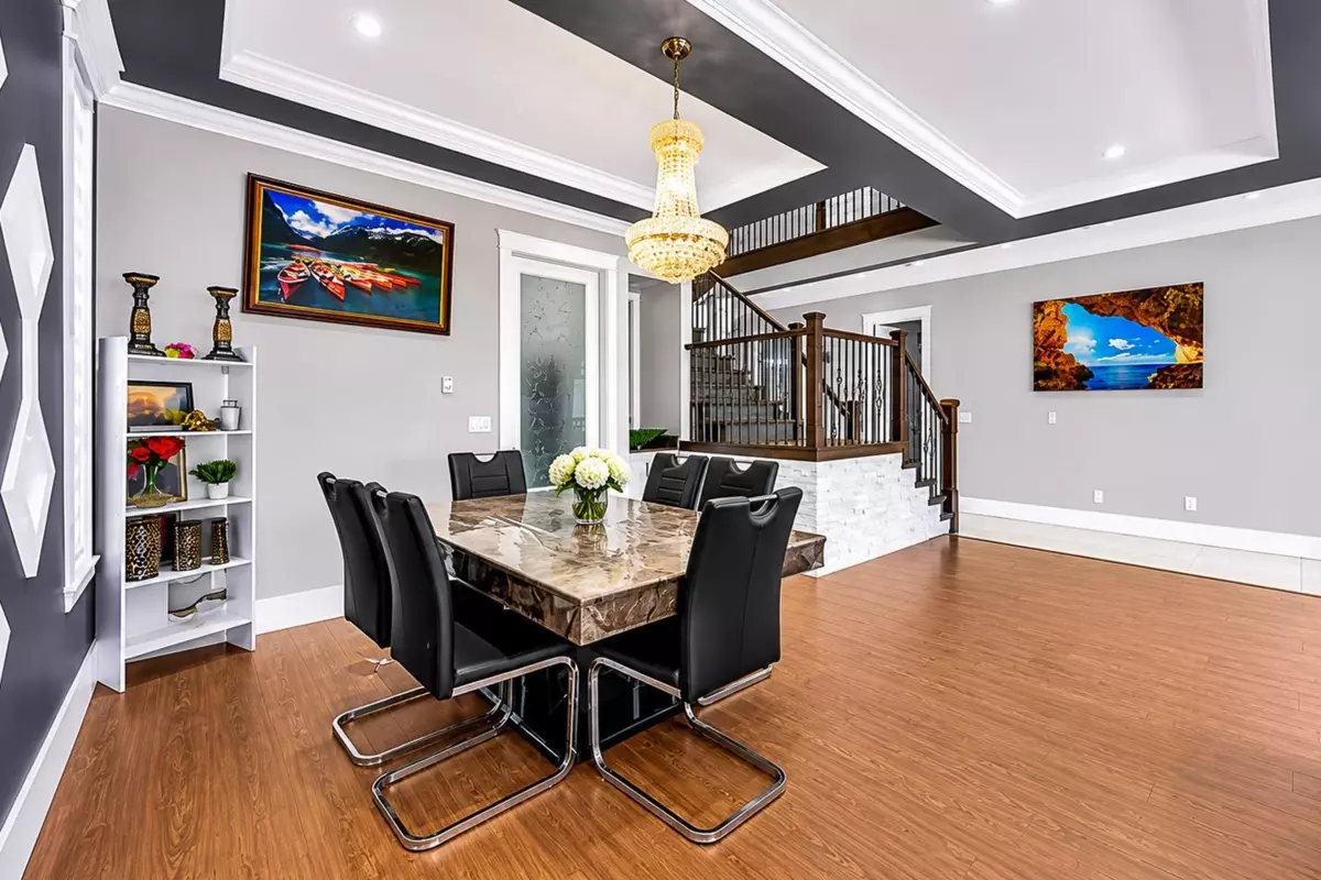 Dining Area Photo of 6560 124 Street, Surrey, BC