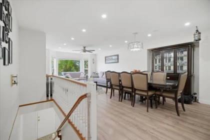Kitchen Island Photo of 31015 UPPER MACLURE ROAD, Abbotsford BC V2T 5J5