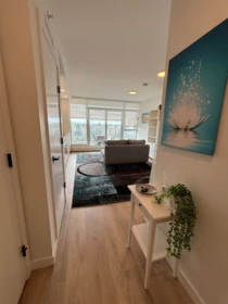 Basement Recreation Room Photo of 1503 13685 102 Avenue, Surrey, BC
