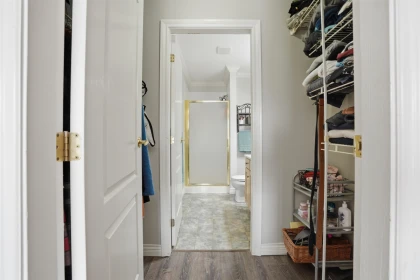 Basement Recreation Room Photo of 418 2962 Trethewey Street, Abbotsford, BC