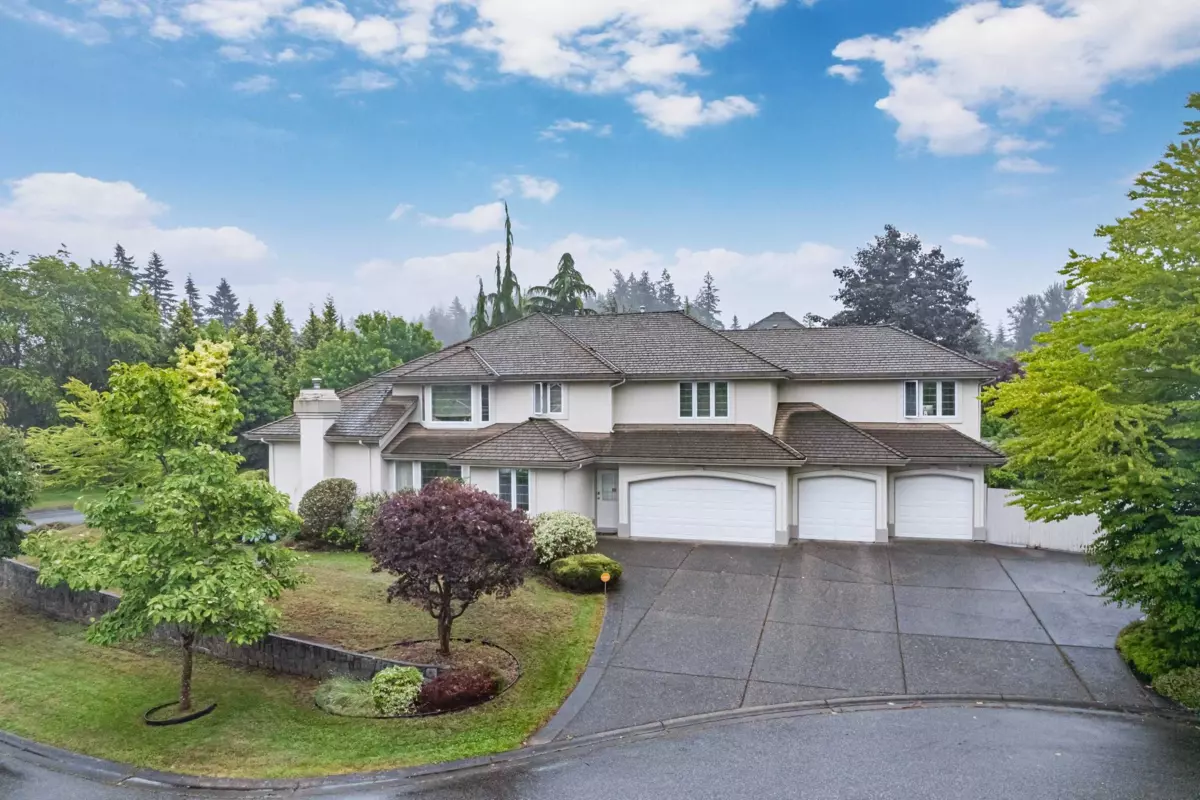 Living Room Photo of 2333 133a Street, Surrey, BC