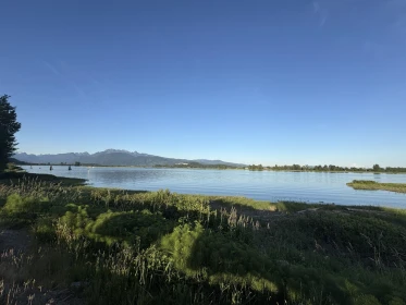 19465 Mcneil Road, Pitt Meadows, BC, Pitt Meadows — Single Family Residence for sale