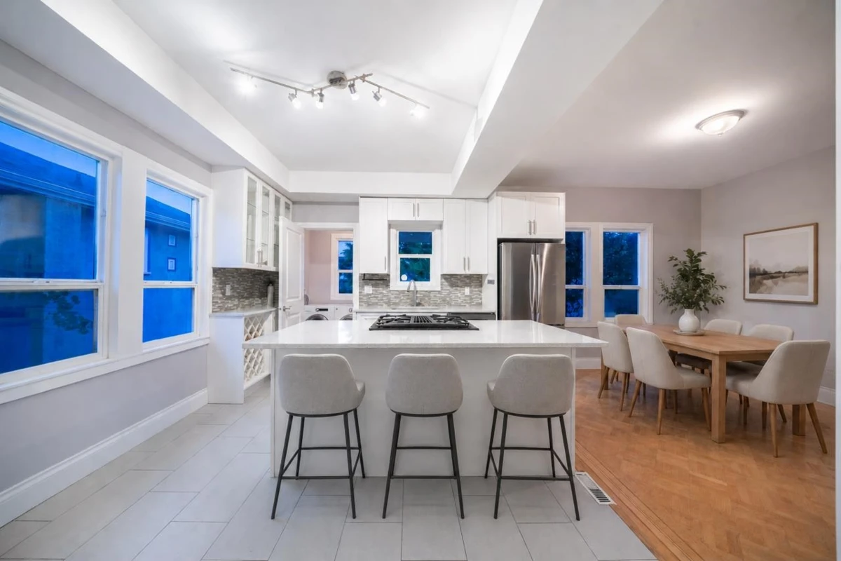 Dining Area Photo of 2528 Adanac Street, Vancouver, BC