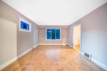 Primary Bathroom Photo of 2528 Adanac Street, Vancouver, BC