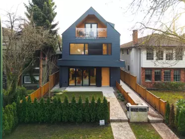 1 2764 W 14th Avenue, Vancouver, BC, Vancouver — Half Duplex for sale