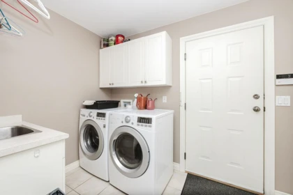 Basement Recreation Room Photo of 6252 Baillie Road, Sechelt, BC