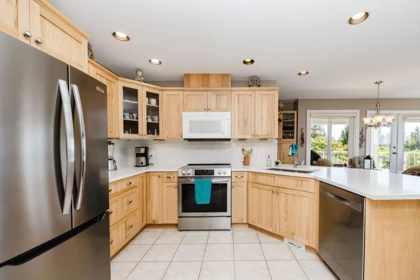 Breakfast Nook Photo of 6252 Baillie Road, Sechelt, BC