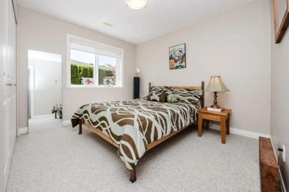 Entry Foyer Photo of 6252 Baillie Road, Sechelt, BC
