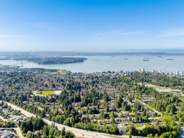 Primary Bedroom Photo of 1364 Chartwell Drive, West Vancouver, BC