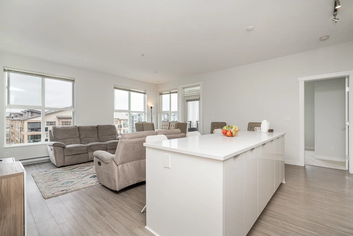 Family Room Photo of B516 8150 207 Street, Langley, BC