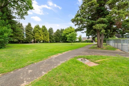 Hot Tub / Spa Photo of 45279 Lenora Crescent, Chilliwack, BC