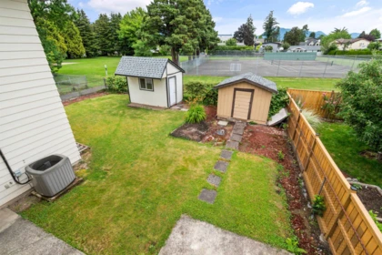Laundry Room Photo of 45279 Lenora Crescent, Chilliwack, BC