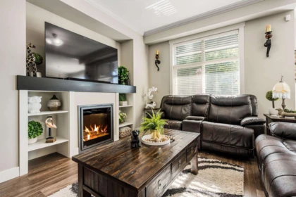 Kitchen Island Photo of 41 5756 Promontory Road, Chilliwack, BC