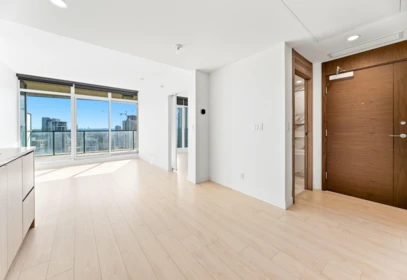2901 4880 Lougheed Highway, Burnaby, BC, Burnaby — Apartment/Condo for sale