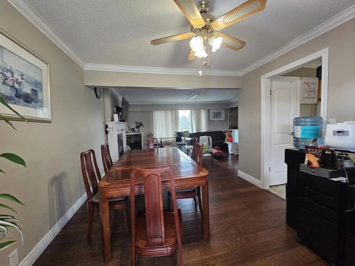 Dining Area Photo of 5574 49 Avenue, Delta, BC