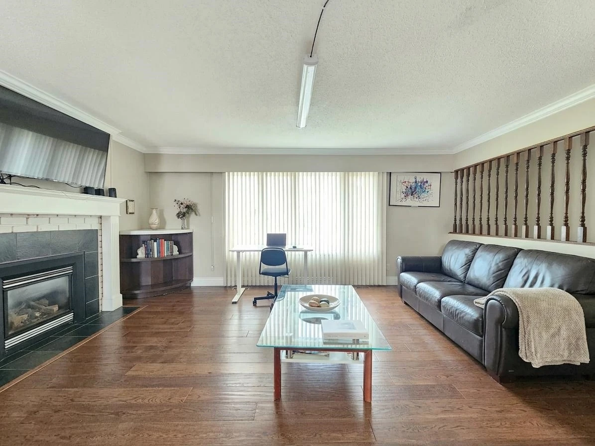Family Room Photo of 5574 49 Avenue, Delta, BC
