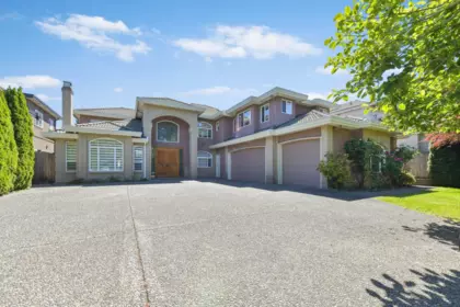 9760 Gilhurst Crescent, Richmond, BC, Richmond — Single Family Residence for sale