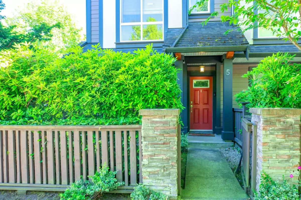 Exterior Rear Photo of 5 6333 Alder Street, Richmond, BC